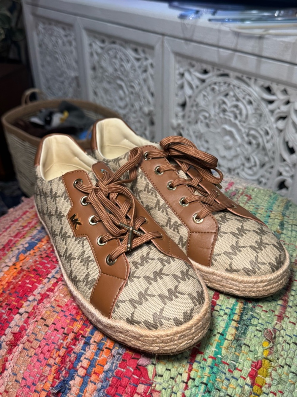 Michael Kors Bryson Beige Canvas MK Logo Sneakers with Brown Trim espadrille - Picture 2 of 6